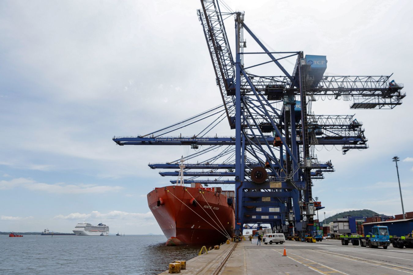 Com alta de 5,5%, Paraná chega a US$ 18,7 bilhões exportados de janeiro a setembroEstadual